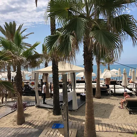 Escape In * Fuengirola