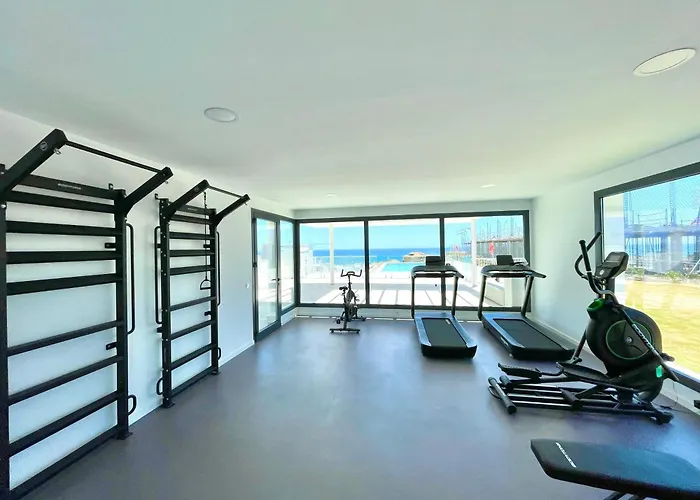 Escape In Fuengirola